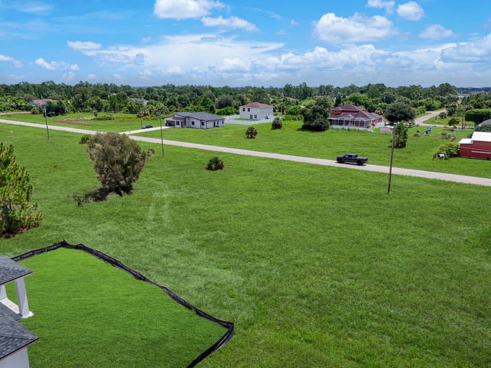 924 Columbus Blvd, Lehigh Acres, FL 33974