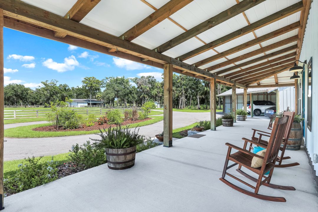 19080 Parkinson Rd, Alva, FL 33920
