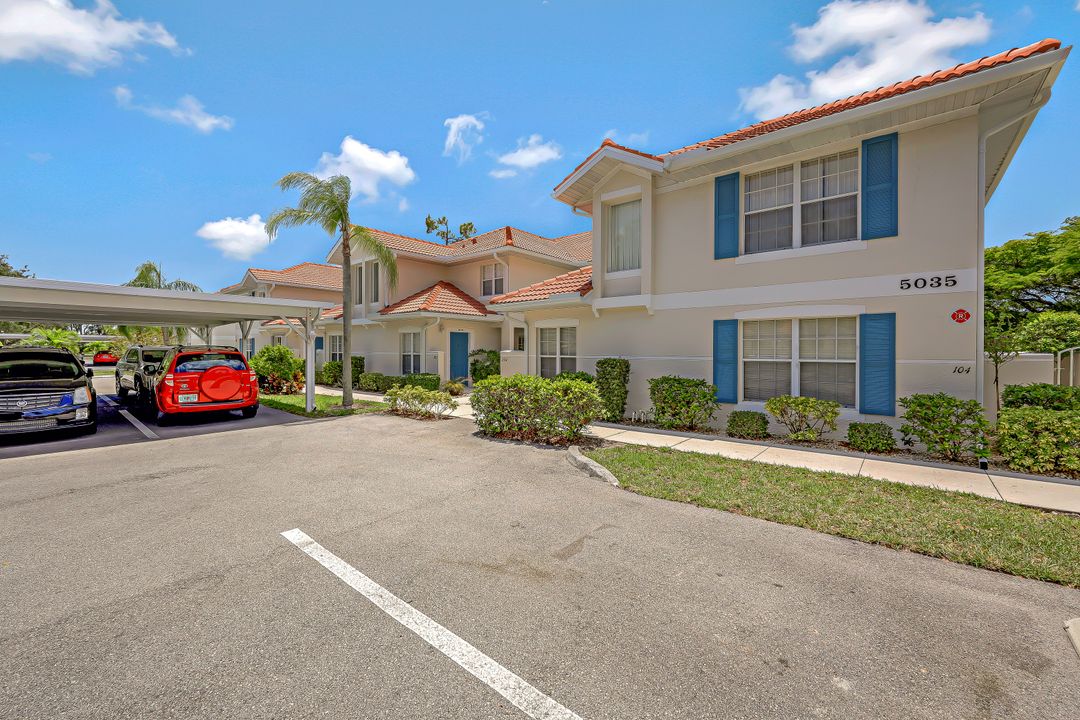 5035 Cedar Springs Dr #103, Naples, FL 34110