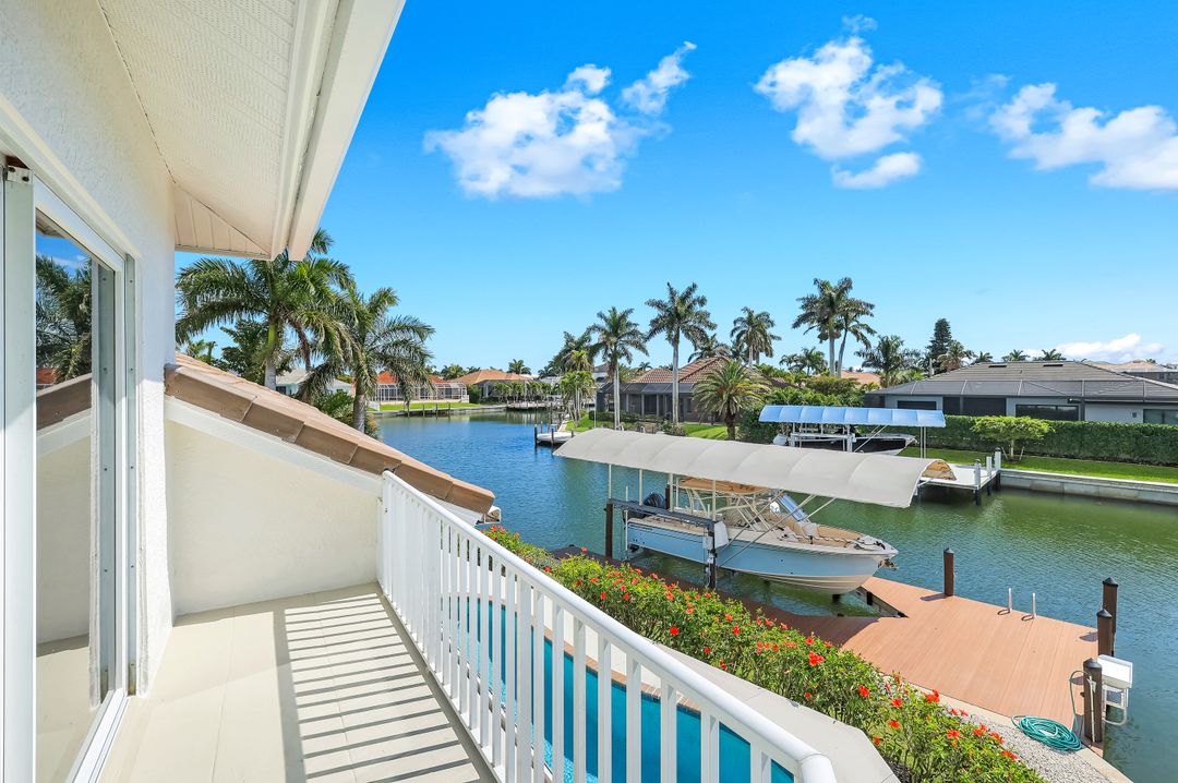 316 Waterleaf Ct, Marco Island, FL 34145