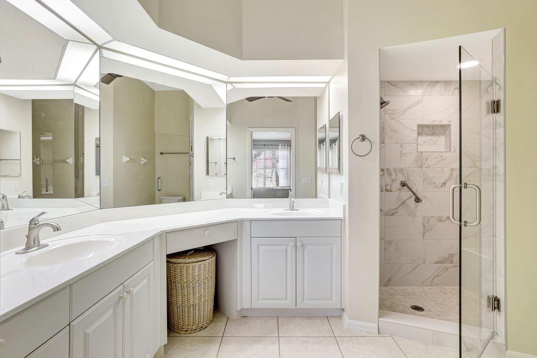 10910 Santa Margherita Rd #204, Bonita Springs, FL 34135