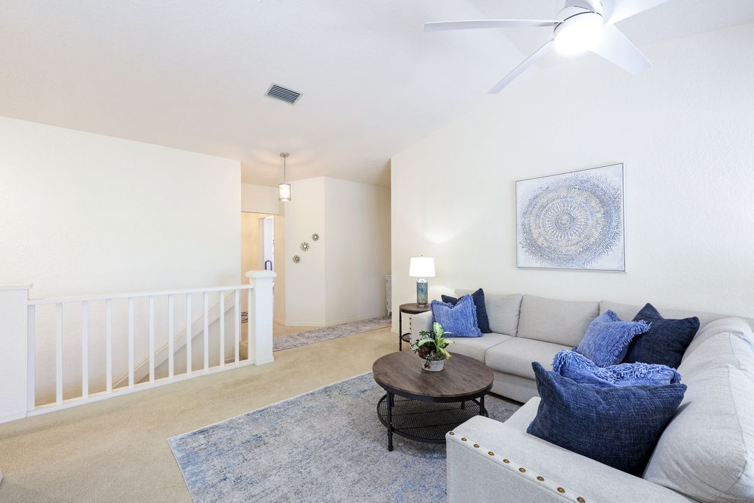 386 Emerald Bay Cir #G4, Naples, FL 34110