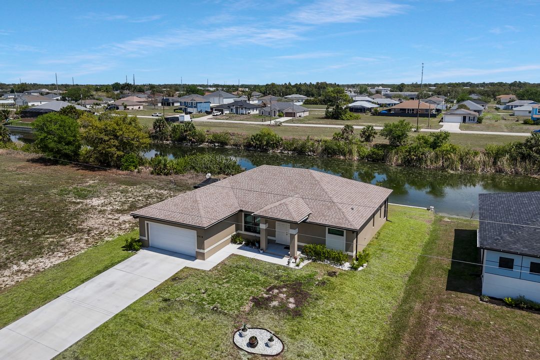 2519 NE 5th Pl, Cape Coral, FL 33909