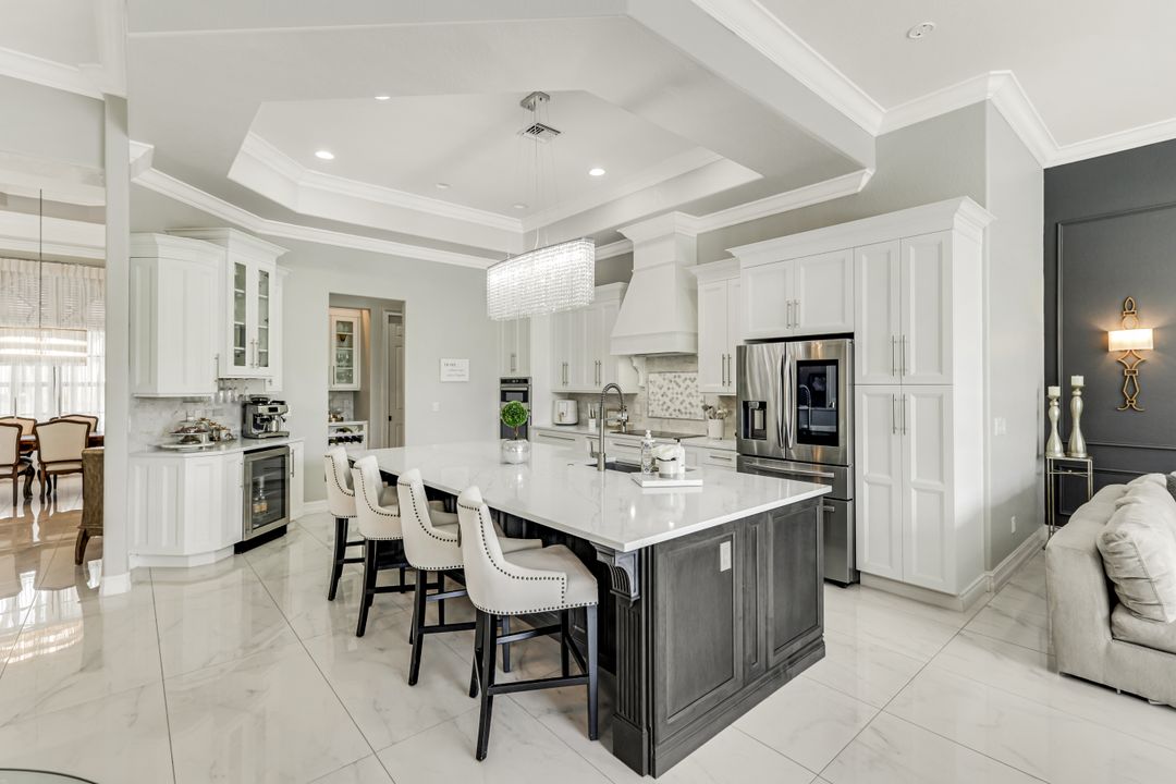 12371 Water Oak Dr, Estero, FL 33928