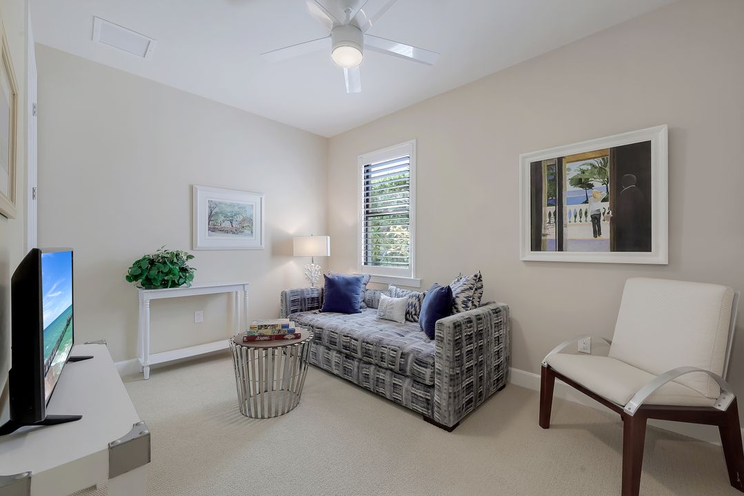 9420 Whooping Crane Wy, Naples, FL 34120