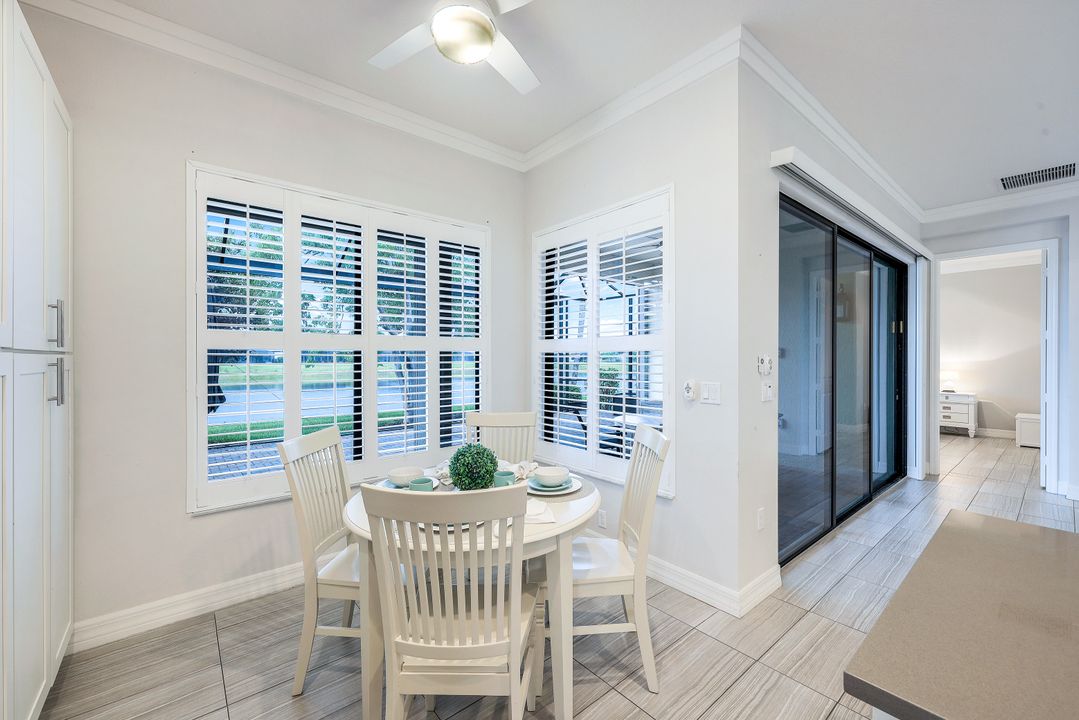 2777 Cinnamon Bay Cir, Naples, FL 34119