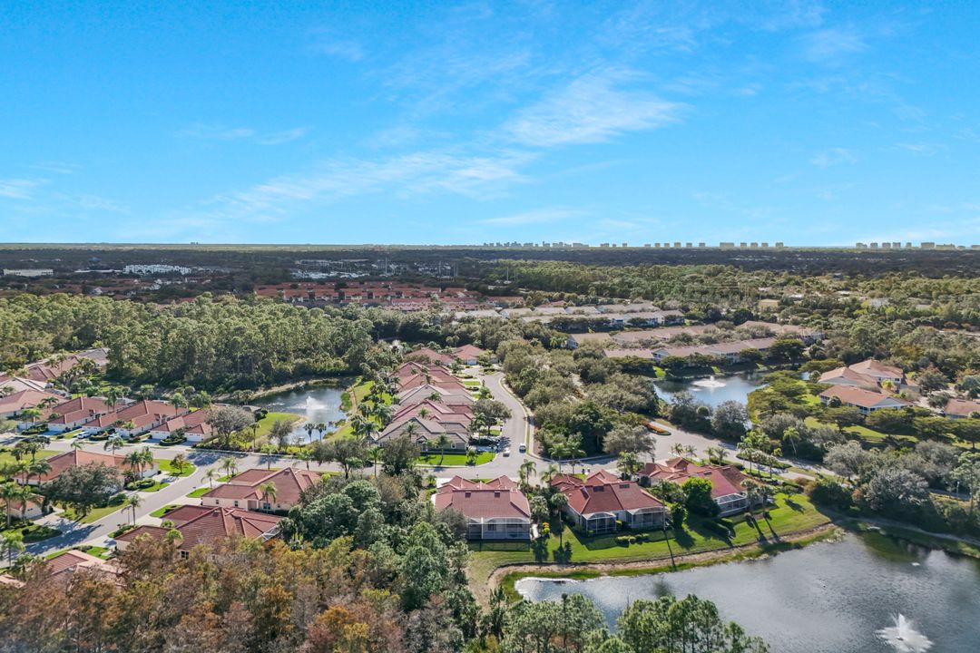 5852 Northridge Dr, Naples, FL 34110