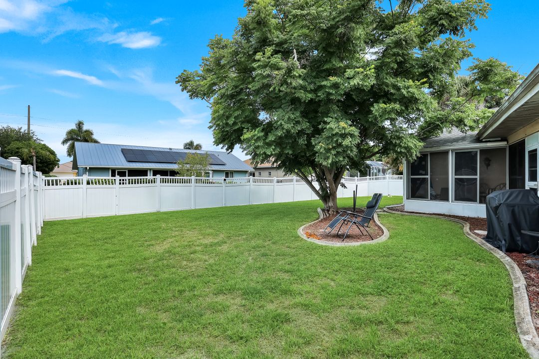 13481 Red Maple Cir, North Fort Myers, FL 33903
