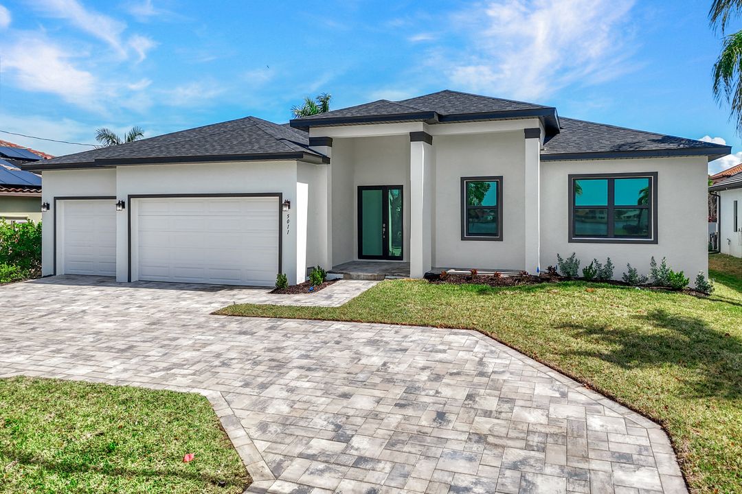 5011 Pelican Blvd, Cape Coral, FL 33914