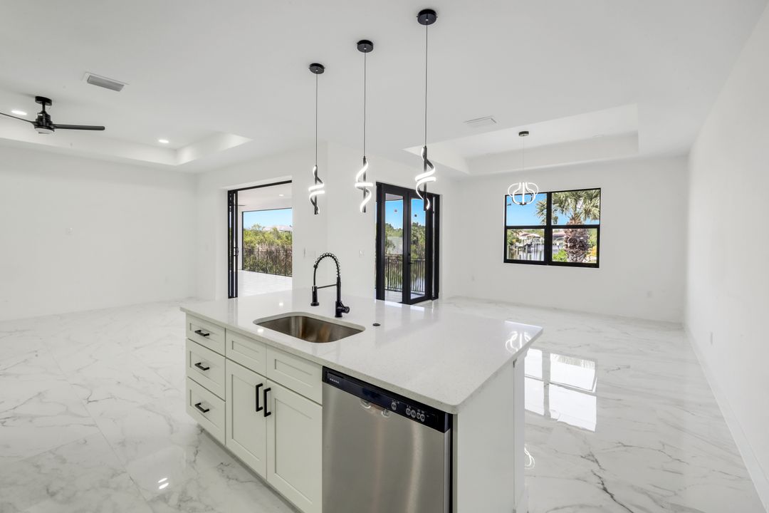 14395 Aurella Cir, Port Charlotte, FL 33981