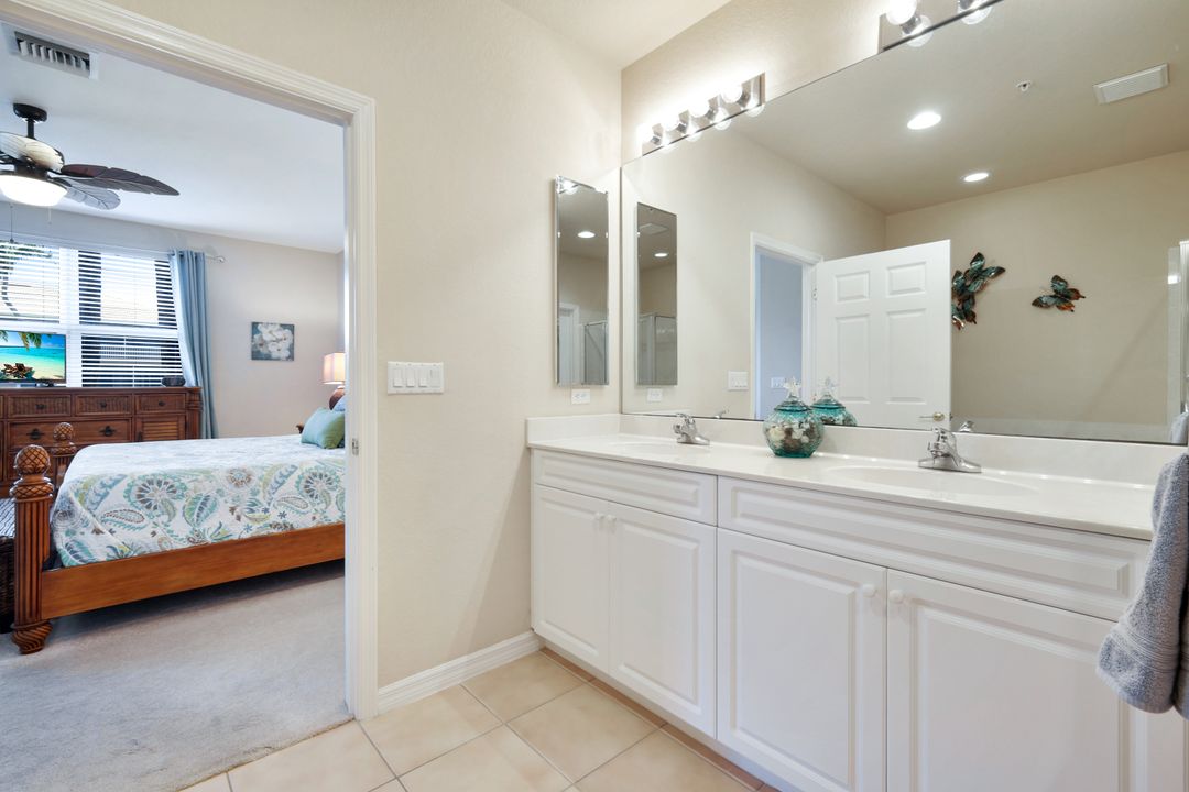 9611 Spanish Moss Way #3713, Bonita Springs, FL 34135