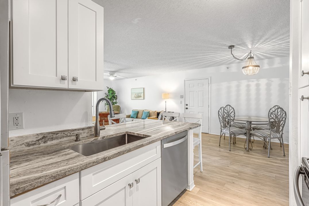 8851 Colonnades Ct W #126, Bonita Springs, FL 34135