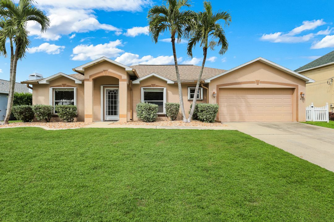 615 SW 39th Terrace, Cape Coral, FL 33914