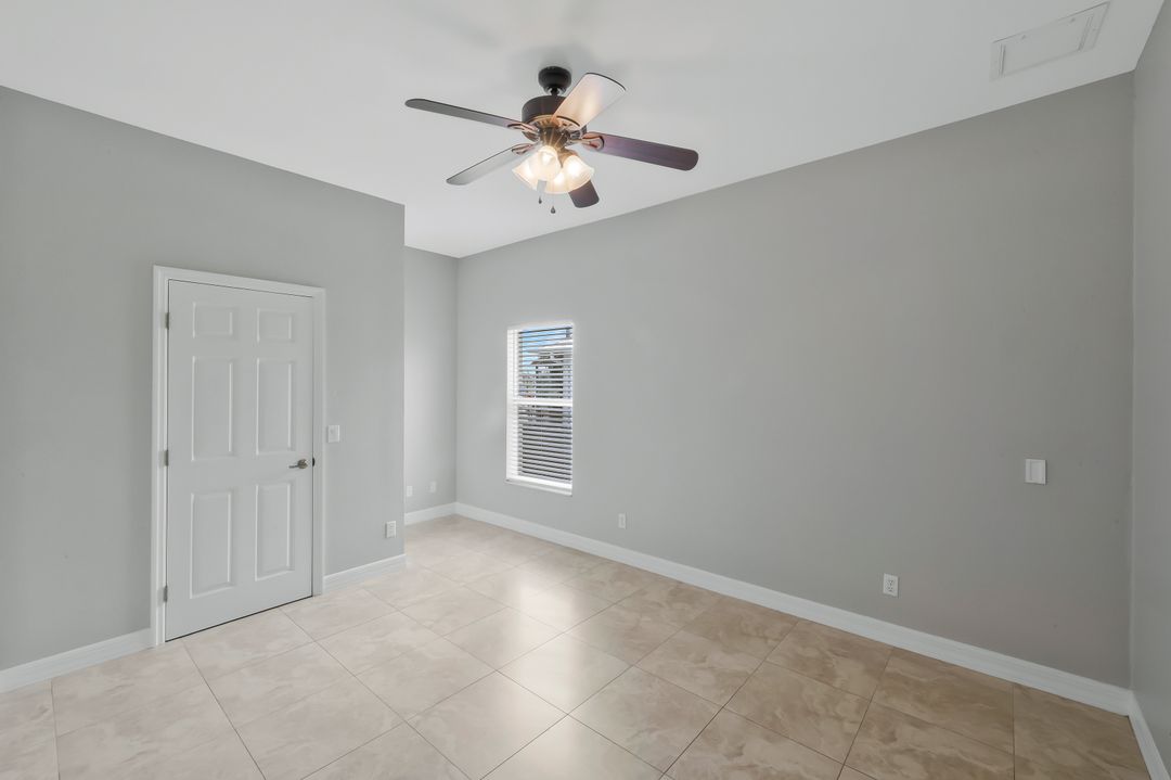 1302 SW 20th St, Cape Coral, FL 33991