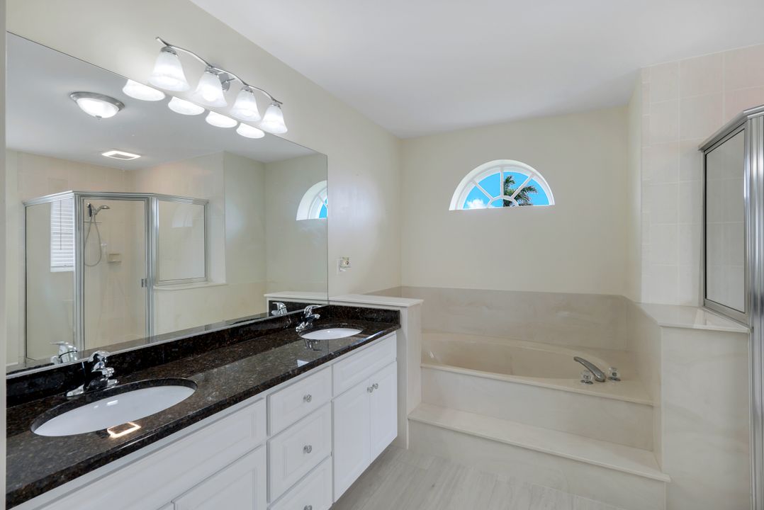 1016 NW 36th Ave, Cape Coral, FL 33993