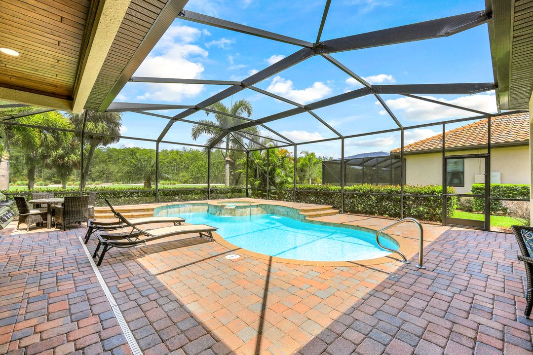 28761 Cavan Ct, Bonita Springs, FL 34135