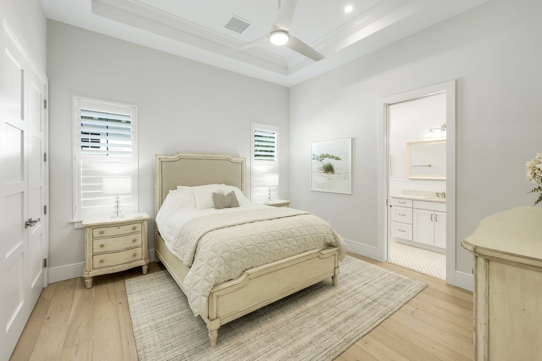 16415 Seneca Way, Naples, FL 34110