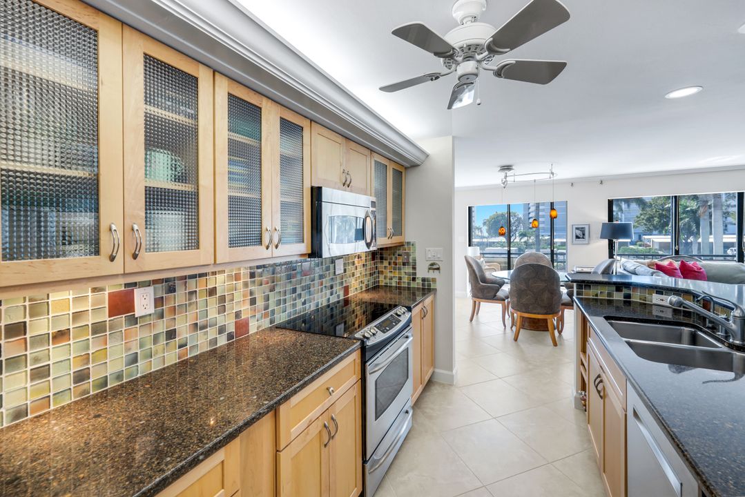 3430 Gulf Shore Blvd N #2 - I, Naples, FL 34103