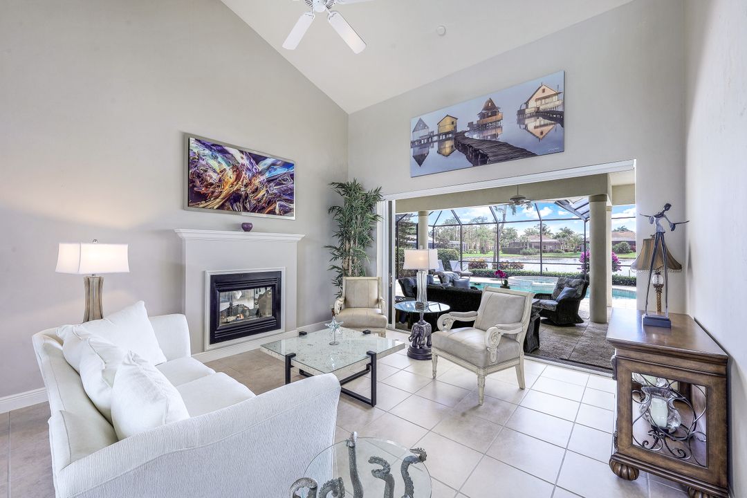 7092 Peach Blossom Ct, Naples, FL 34113