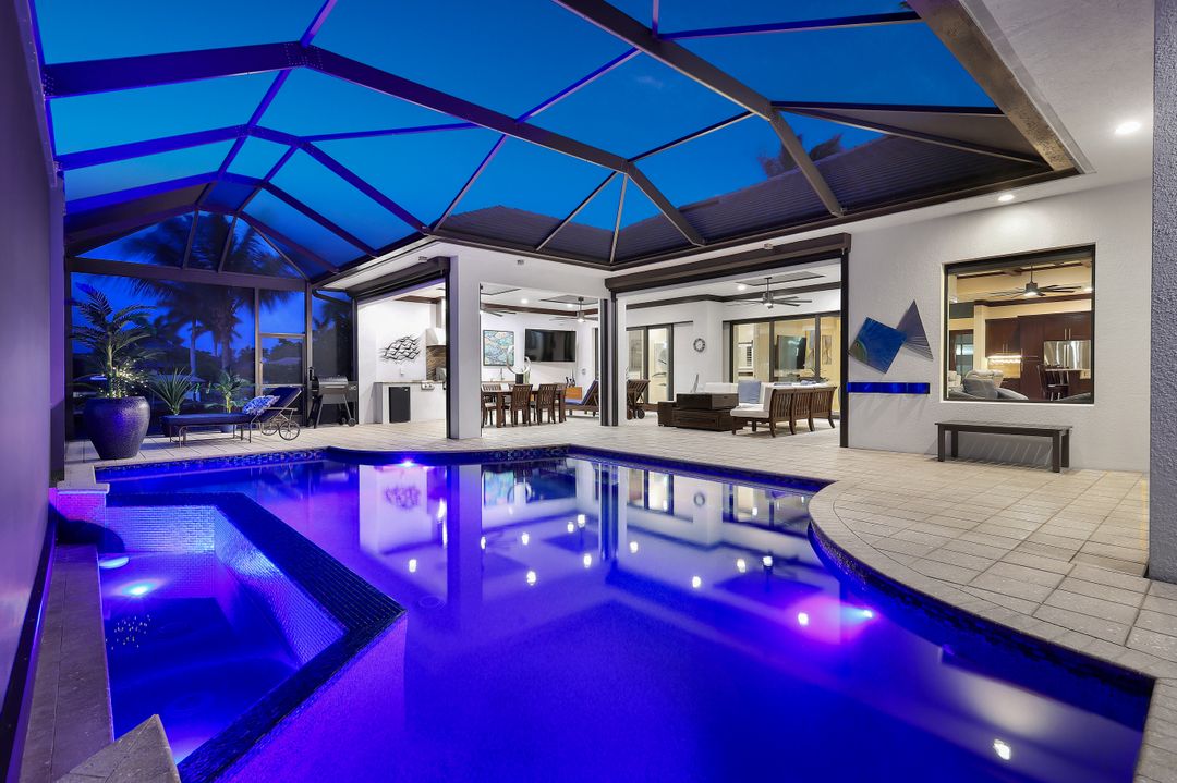 128 NW 39th Ave, Cape Coral, FL 33993