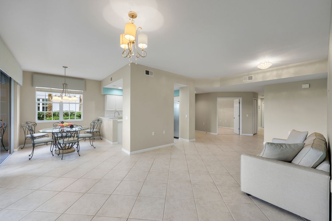 9261 Palmetto Ridge Dr #102, Bonita Springs, FL 34135