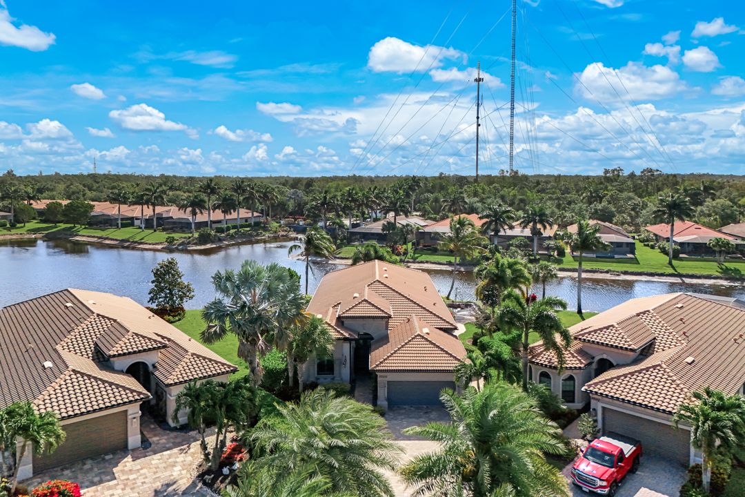 9928 Casabella Way, Bonita Springs, FL 34135