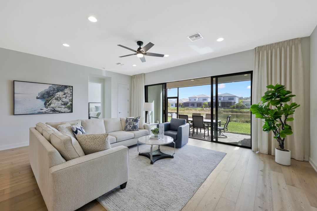 20897 Thistle Leaf Ln, Estero, FL 33928