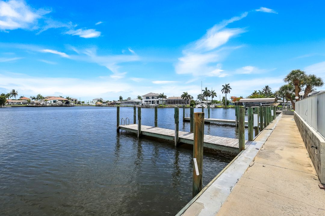 1714 Bikini Ct #103, Cape Coral, FL 33904