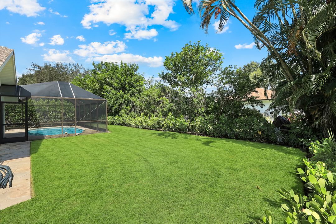 9973 Boca Ave N, Naples, FL 34109