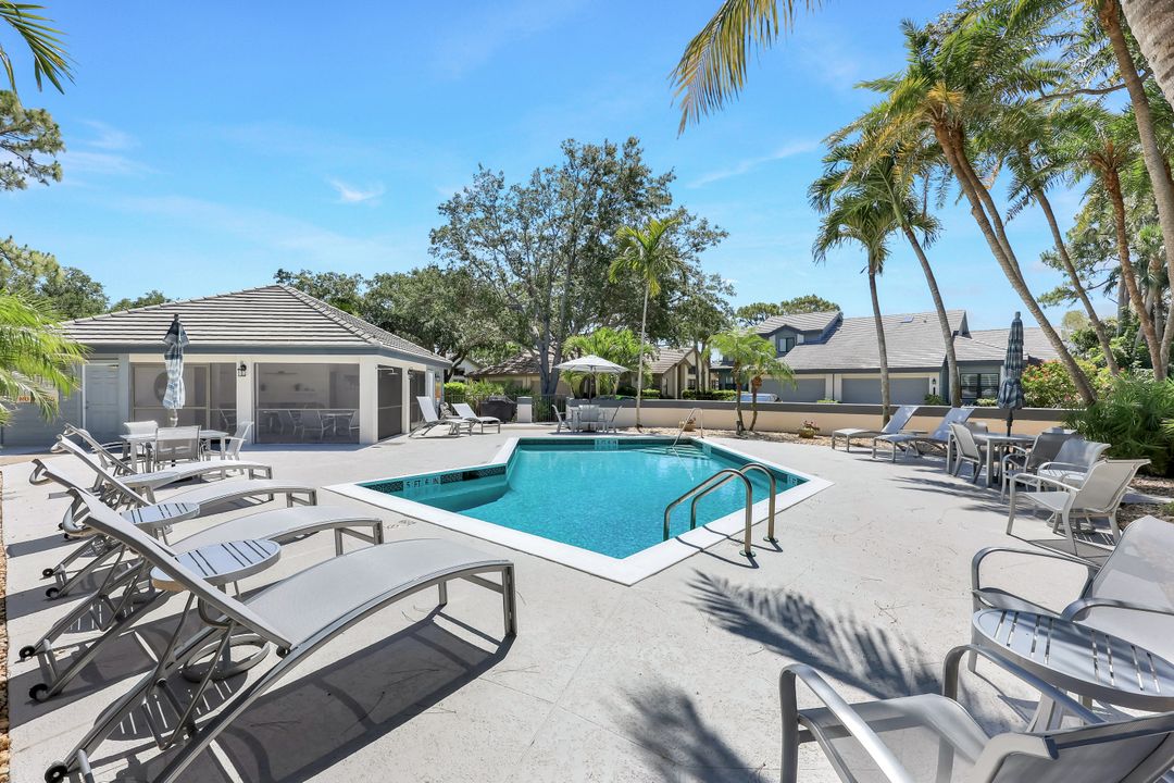 27181 Kindlewood Ln, Bonita Springs, FL 34134