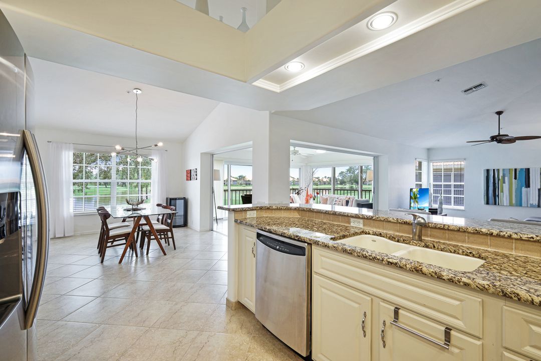 28048 Cavendish Ct #5904, Bonita Springs, FL 34135