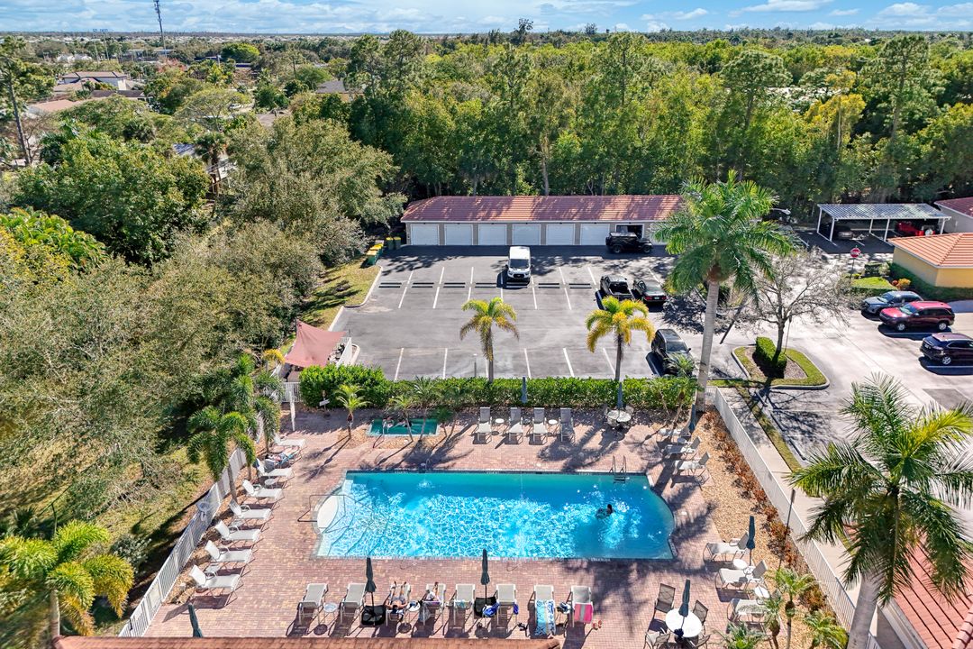 4455 Botanical Pl Cir #204, Naples, FL 34112