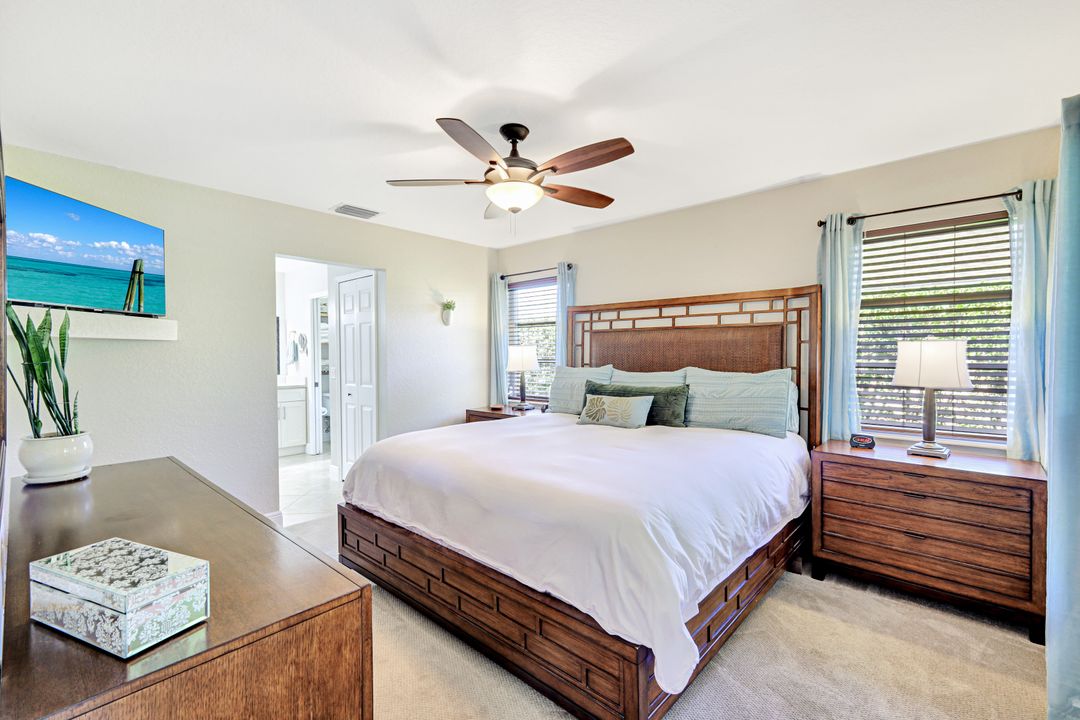 39 Mentor Dr, Naples, FL 34110