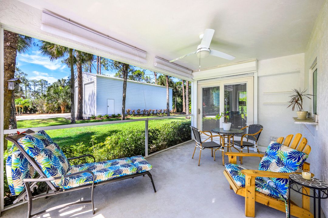 6010 Standing Oaks Ln, Naples, FL 34119