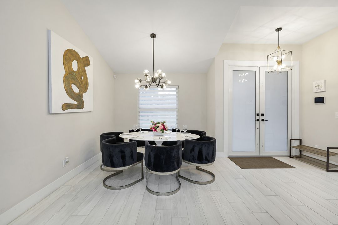 6641 Golden Gate Pkwy, Naples, FL 34105