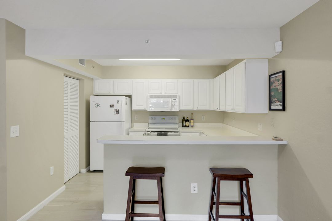 4105 Residence Drive #703, Fort Myers, FL 33901