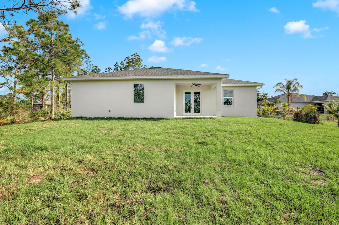 4321 60th Ave NE, Naples, FL 34120