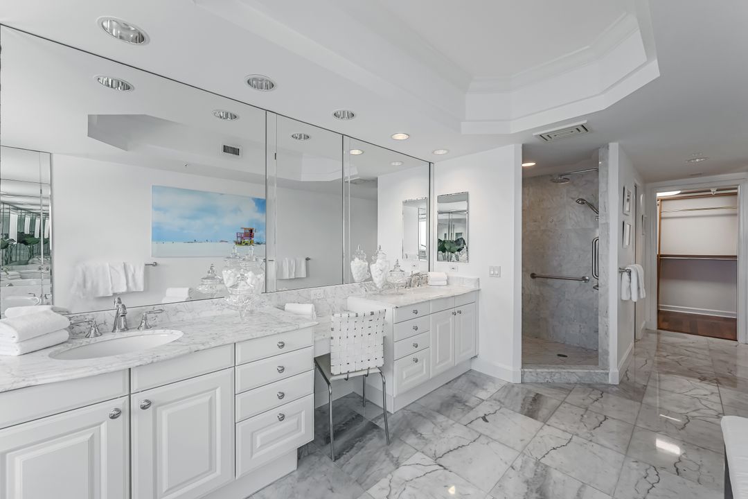 8473 Bay Colony Dr #1803, Naples, FL 34108