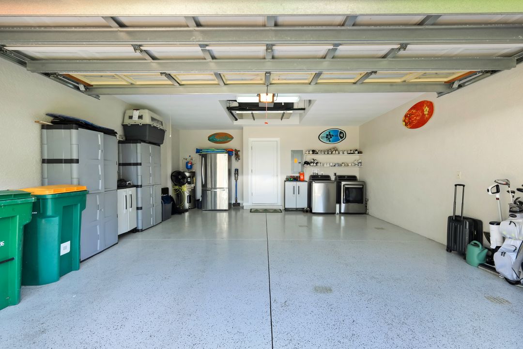 8586 Gleneagle Way, Naples, FL 34120