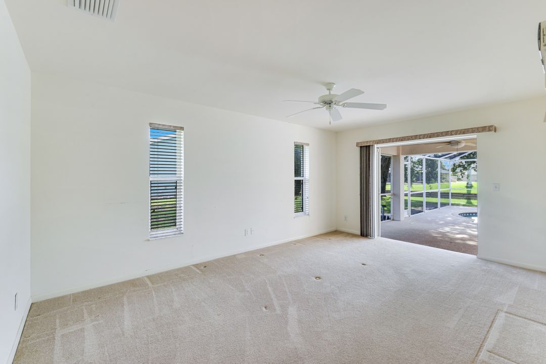 615 SE 19th Ct, Cape Coral, FL 33990
