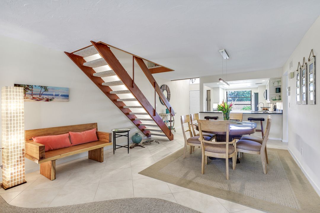 4092 Belair Ln #15, Naples, FL 34103