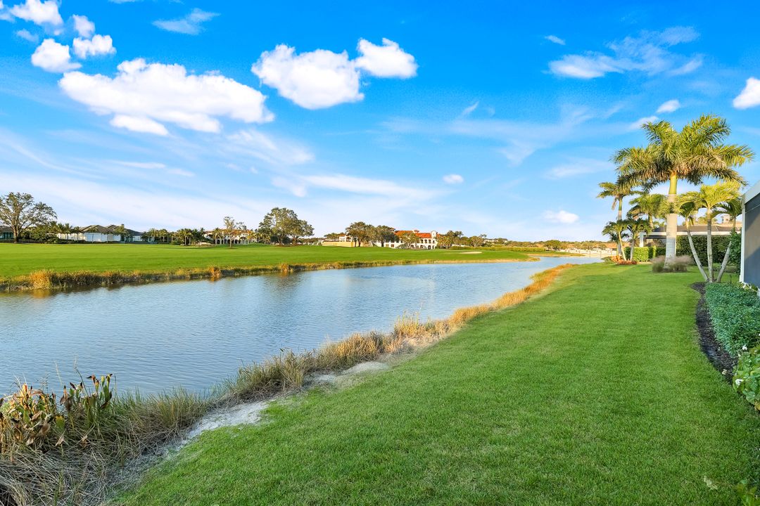 16455 Seneca Way, Naples, FL 34110