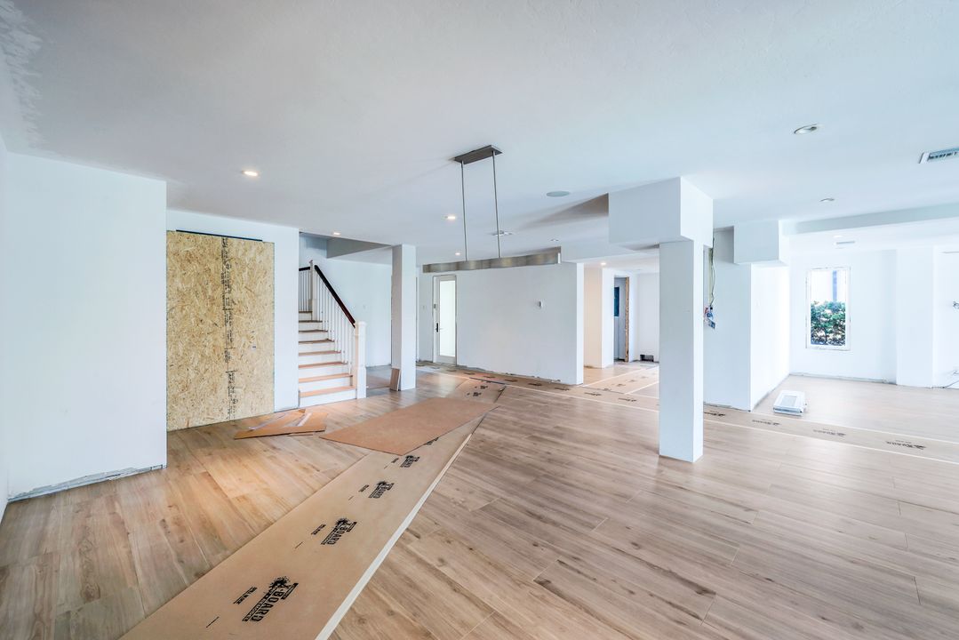 169 Conners Ave, Naples, FL 34108