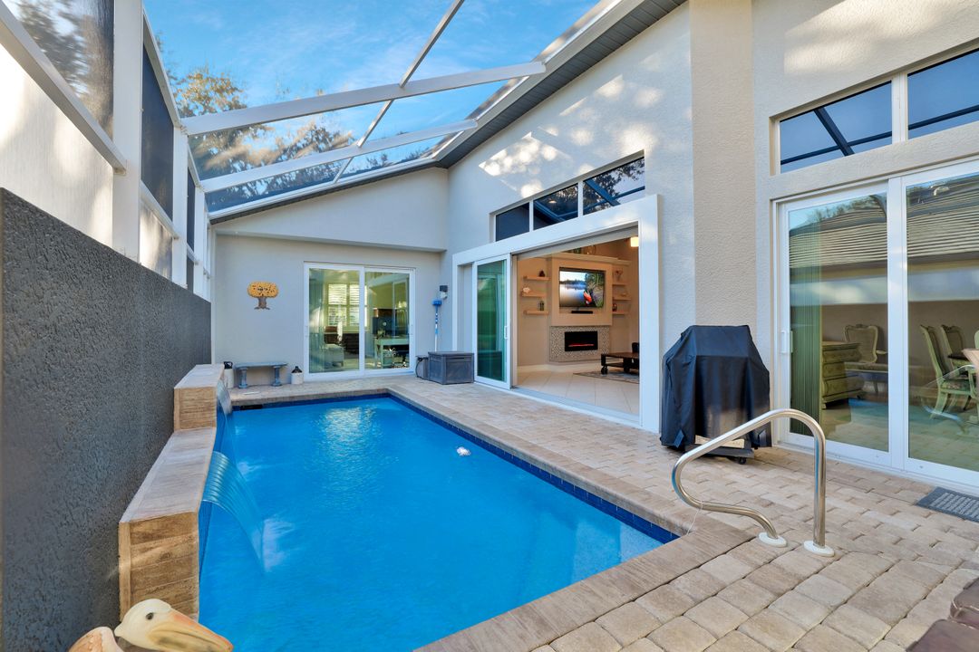 1619 Cayman Ct, Naples, FL 34119