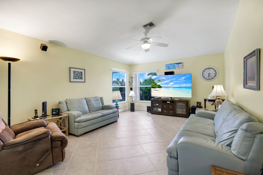405 NW 18th Ave, Cape Coral, FL 33993