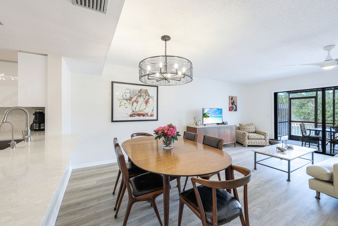 823 Meadowland Dr #G, Naples, FL 34108