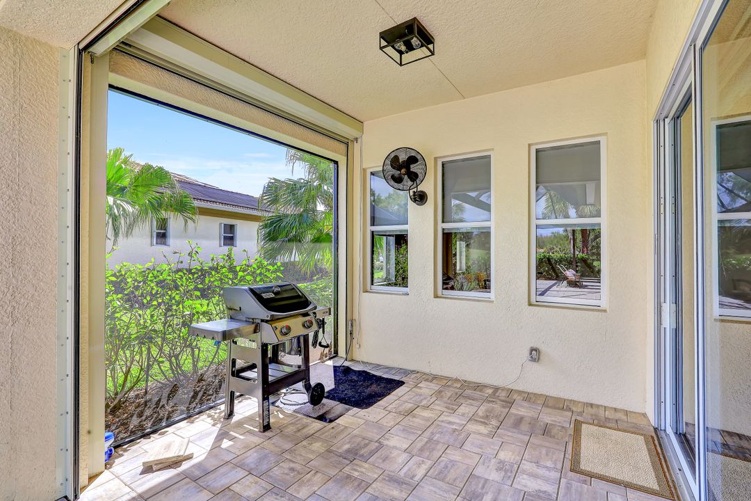 10513 Bellagio Dr, Fort Myers, FL 33913