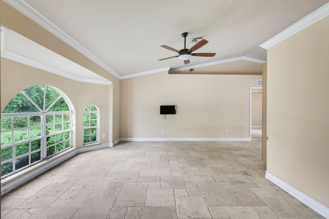 341 41st Ave NE, Naples, FL 34120