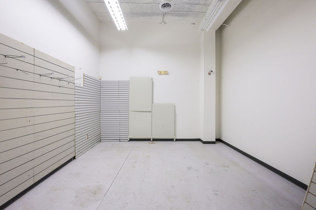 11387 Tamiami Trail E, Naples, FL 34113