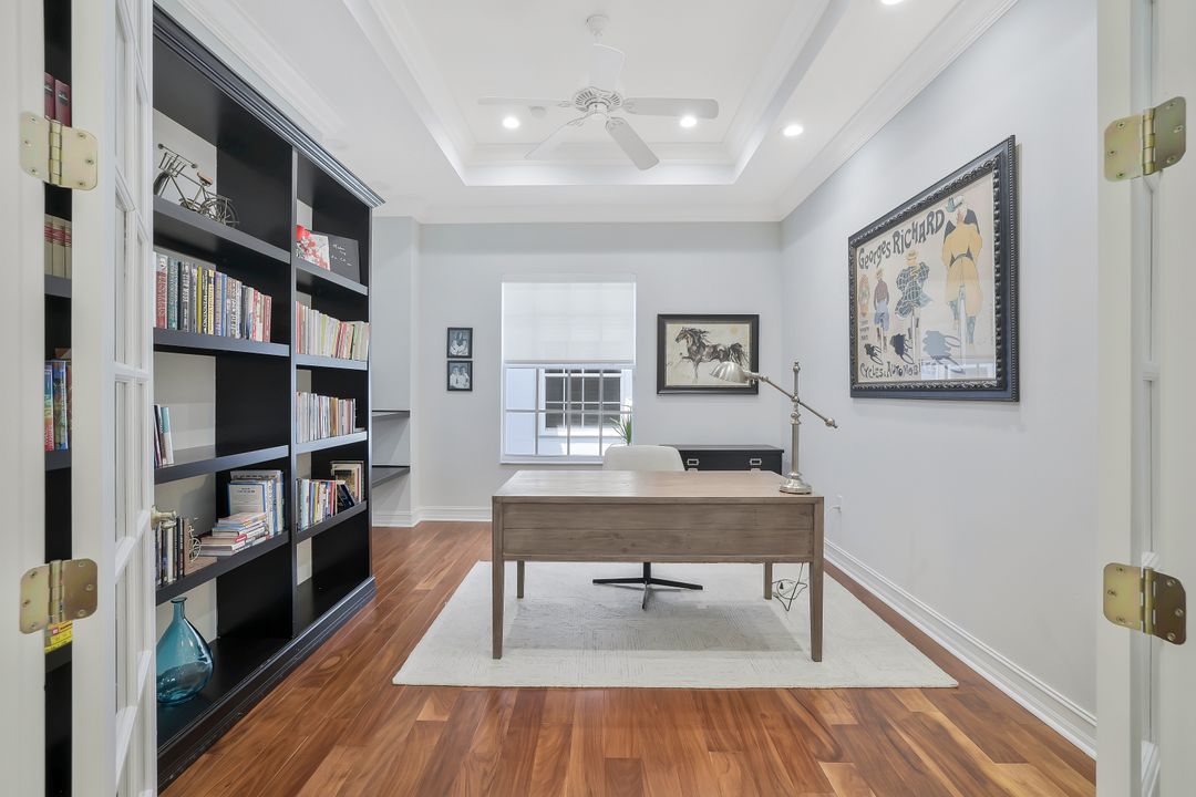 5030 Blauvelt Way #201, Naples, FL 34105